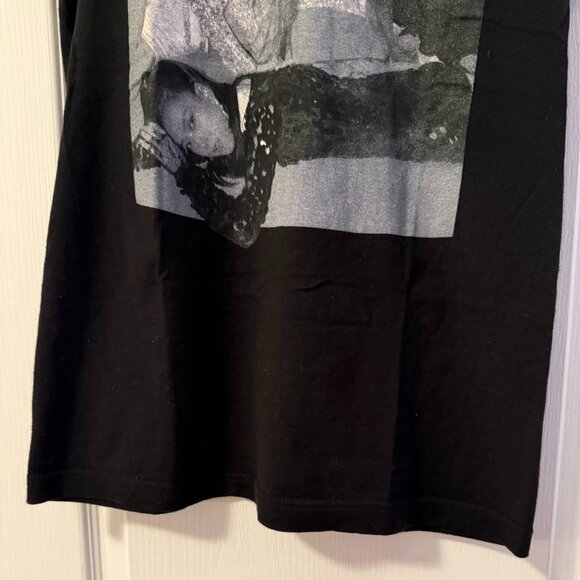 Blackpink YG Official Goods Blackpink in your area (2019 Concert) T-Shirts - Picture 7 of 9